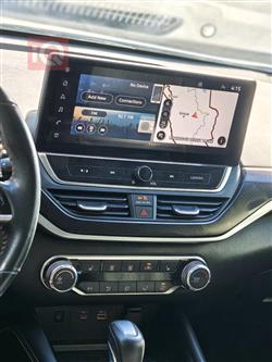 نيسان ألتيما